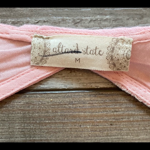 Woman’s Altered State Brand Pink Dress - Picture 3 of 4